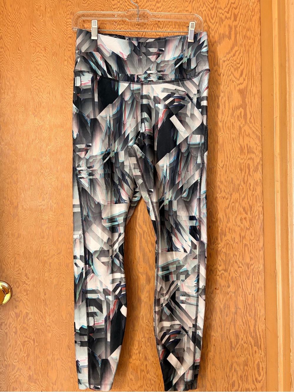 Nike Multicolor Abstract Print Leggings — Black, Gray & Teal Accents